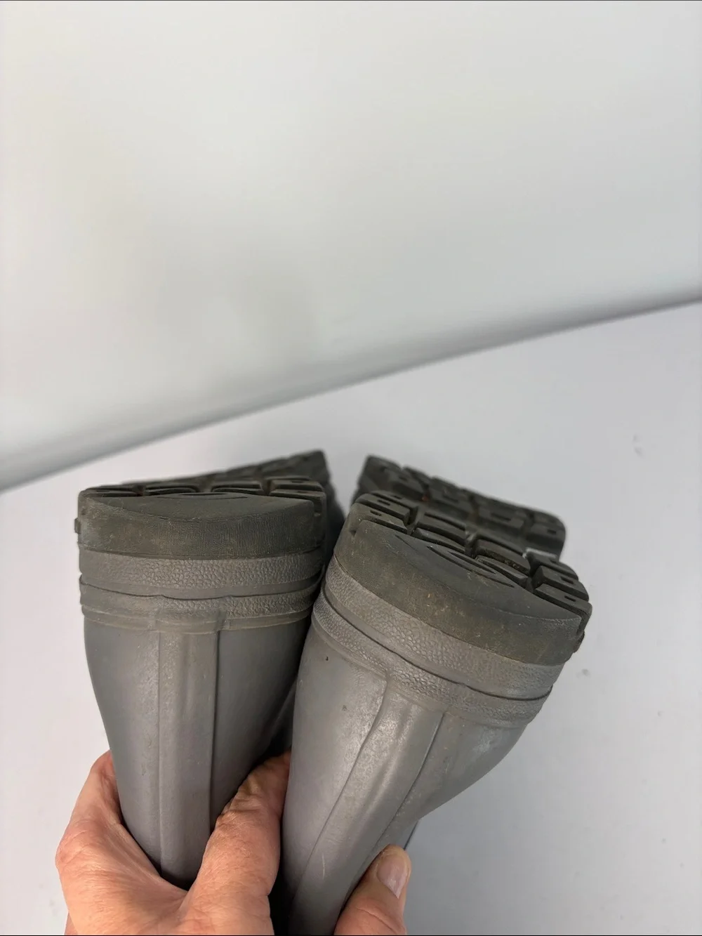 🪃 Helly Hansen Veierland 2 Matte Gray Tall Rain Boots with Light Blue Logo